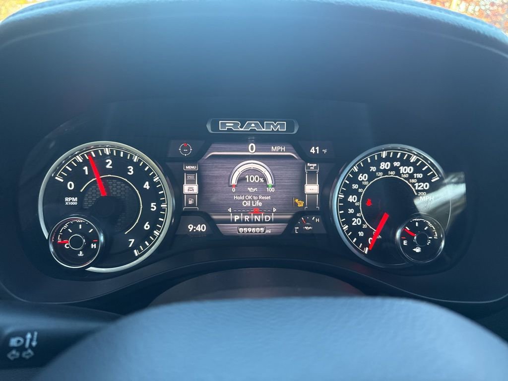 Used 2024 RAM 1500 Laramie image 24