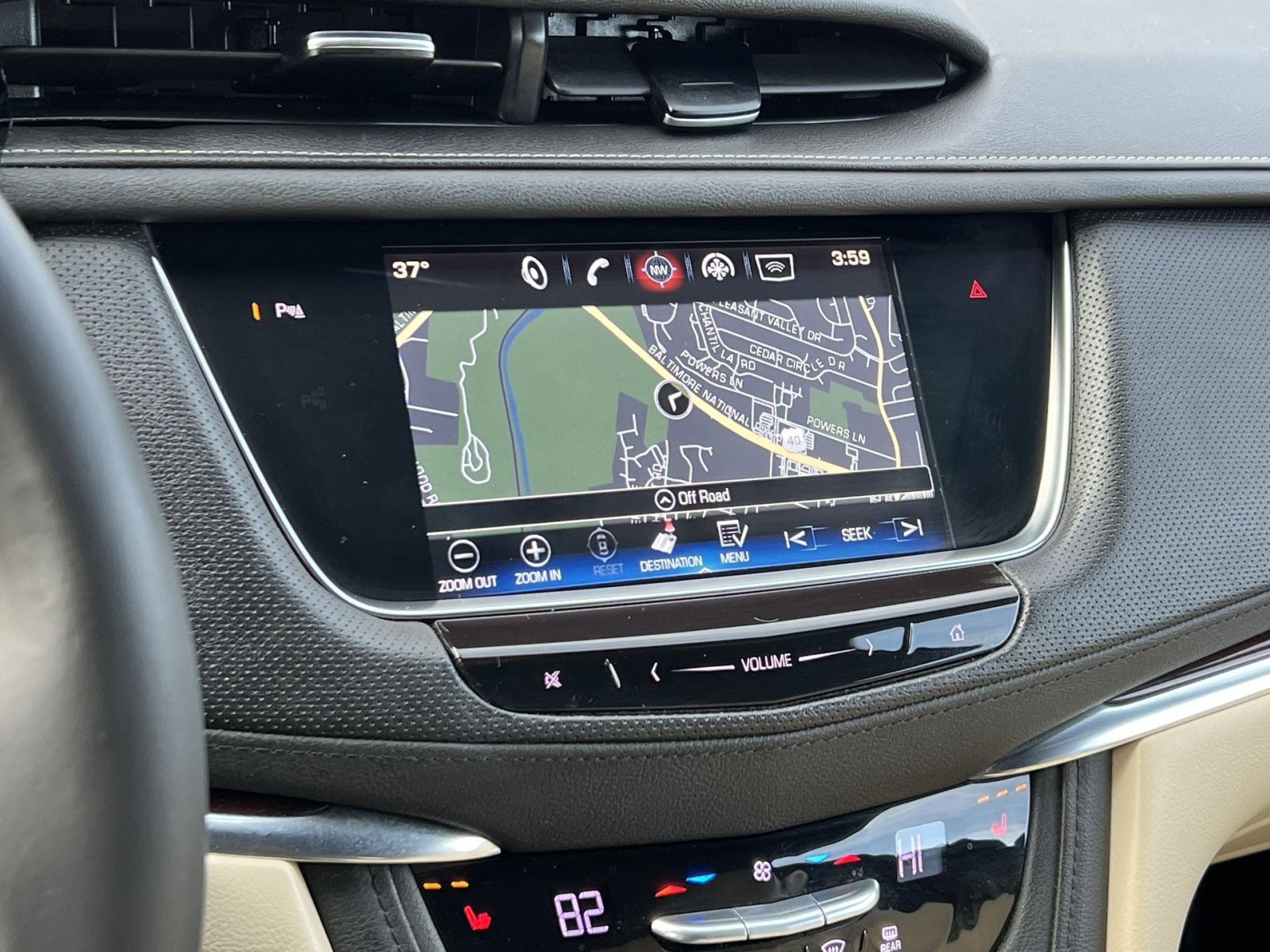 Used 2017 Cadillac XT5 Luxury w/ LPO, Wheel Lock Package image 18