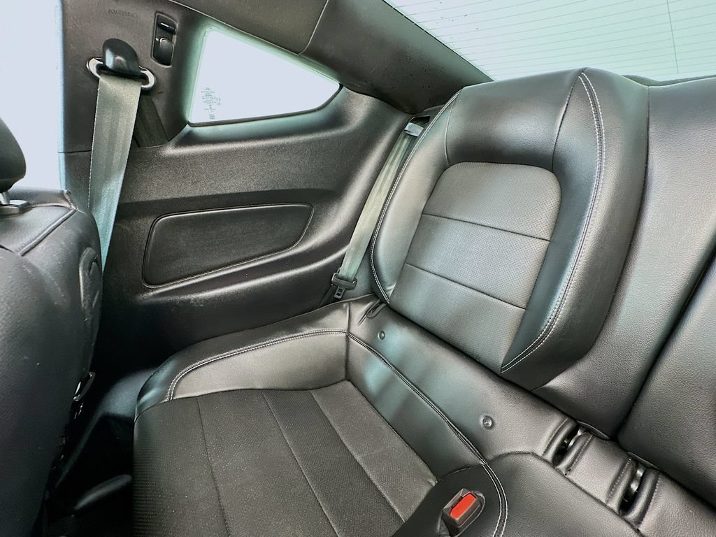 Used 2021 Ford Mustang Premium RWD image 12