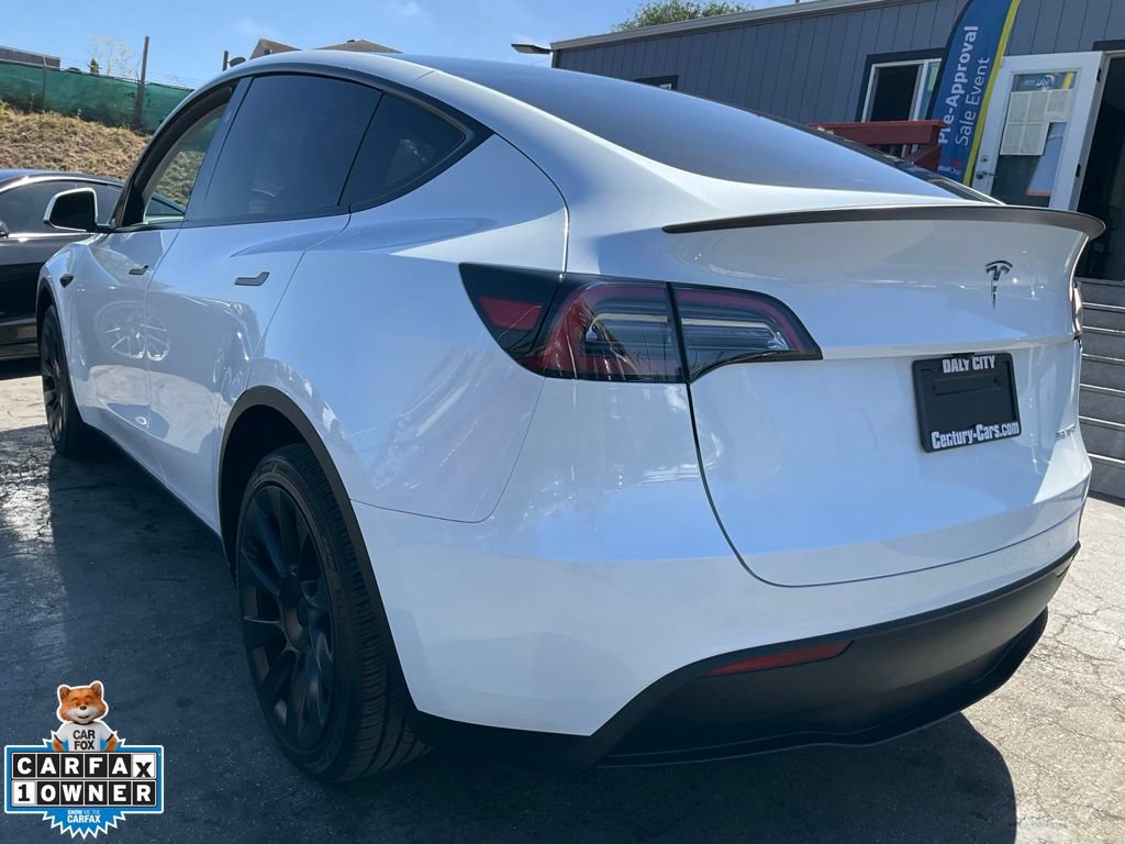 Used 2023 Tesla Model Y Long Range AWD/4WD image 89