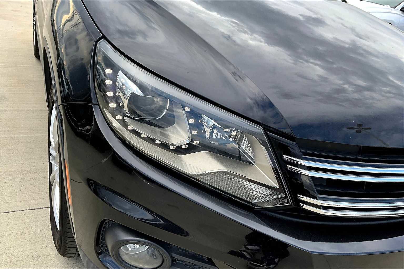 Used 2016 Volkswagen Tiguan SE image 27