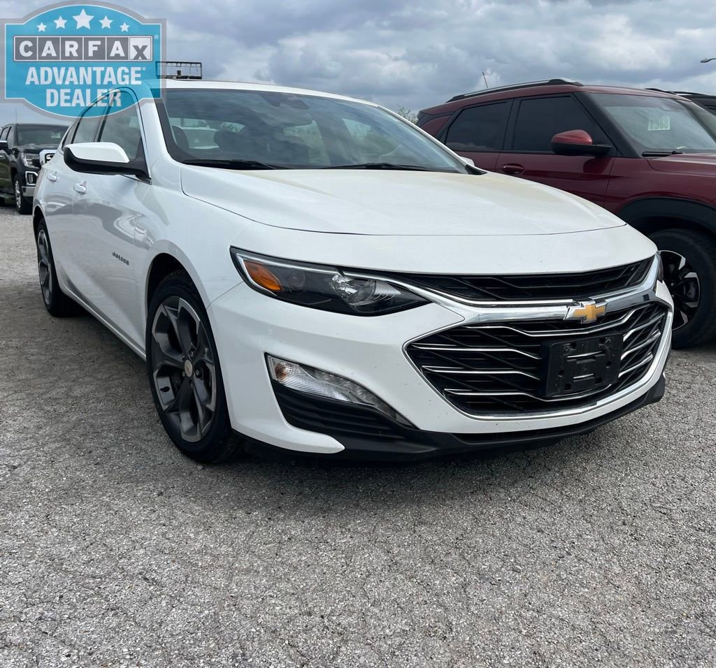 Used 2024 Chevrolet Malibu LT image 1