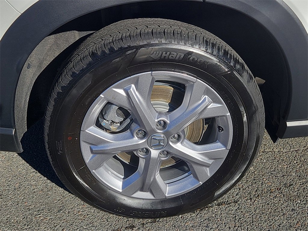 Certified 2024 Honda HR-V LX image 9