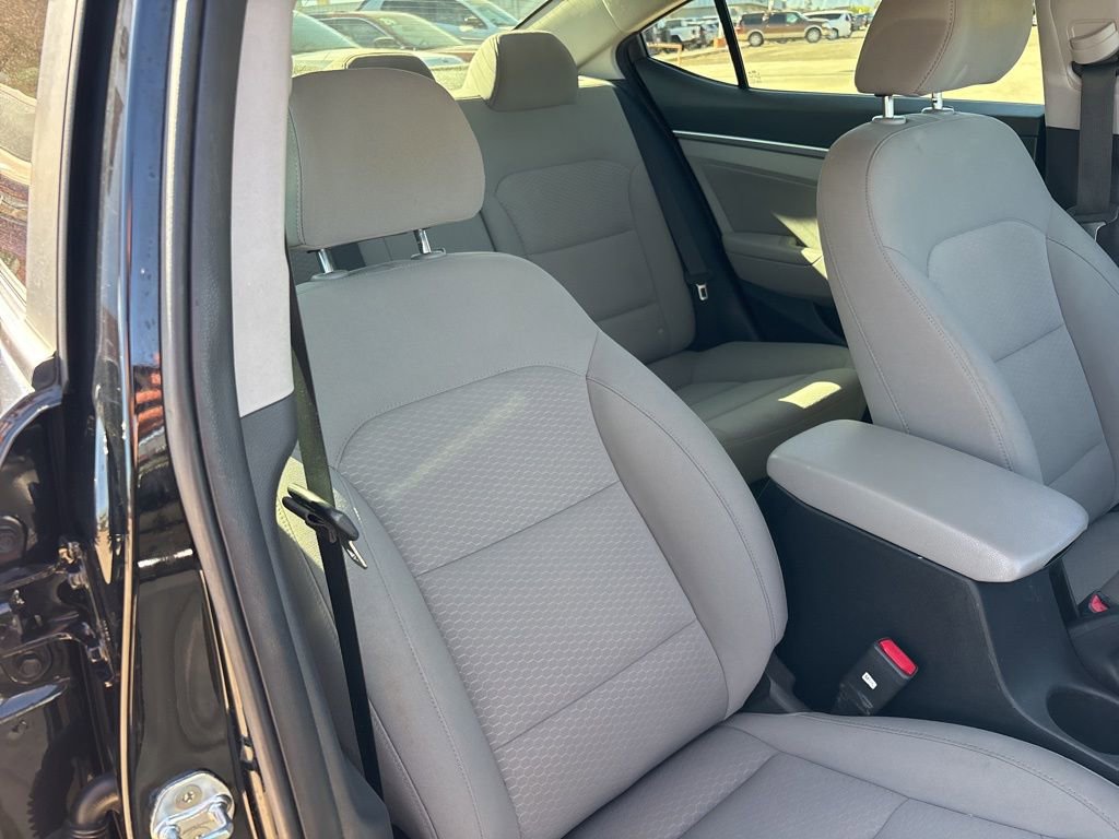 Used 2020 Hyundai Elantra Value Edition w/ Cargo Package (C1) image 26