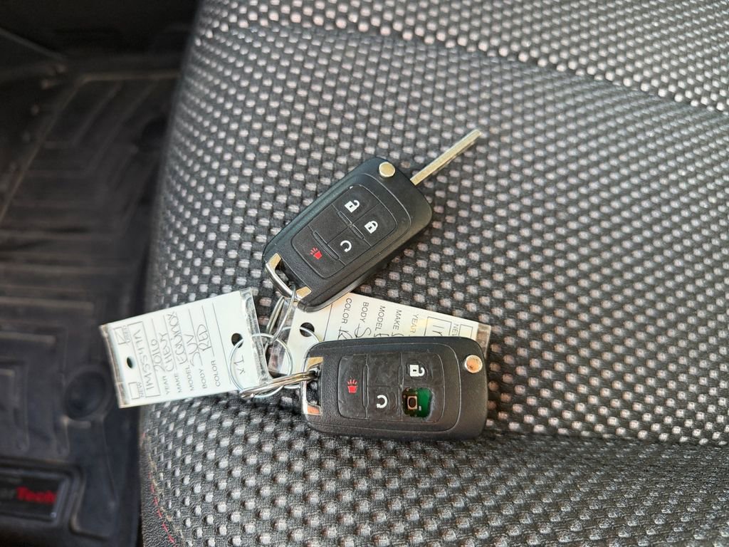 Used 2016 Chevrolet Equinox LT w/ Convenience Package image 32