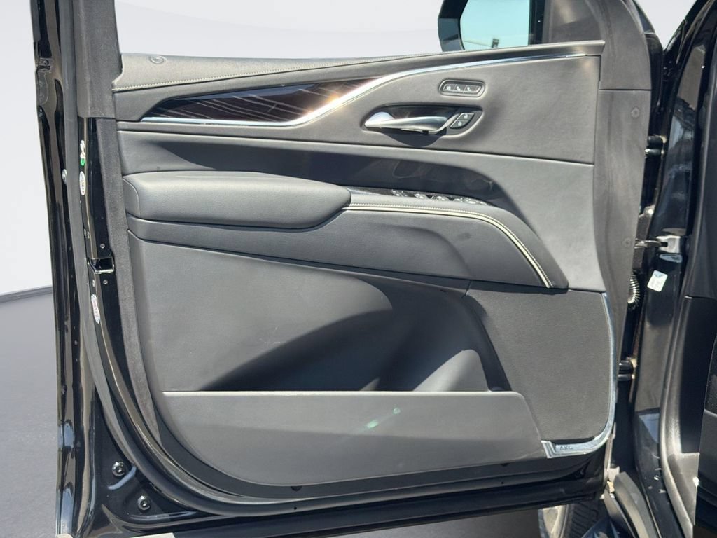 Certified 2023 Cadillac Escalade Sport AWD/4WD image 20