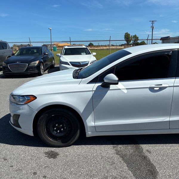 Used 2019 Ford Fusion S FWD image 4