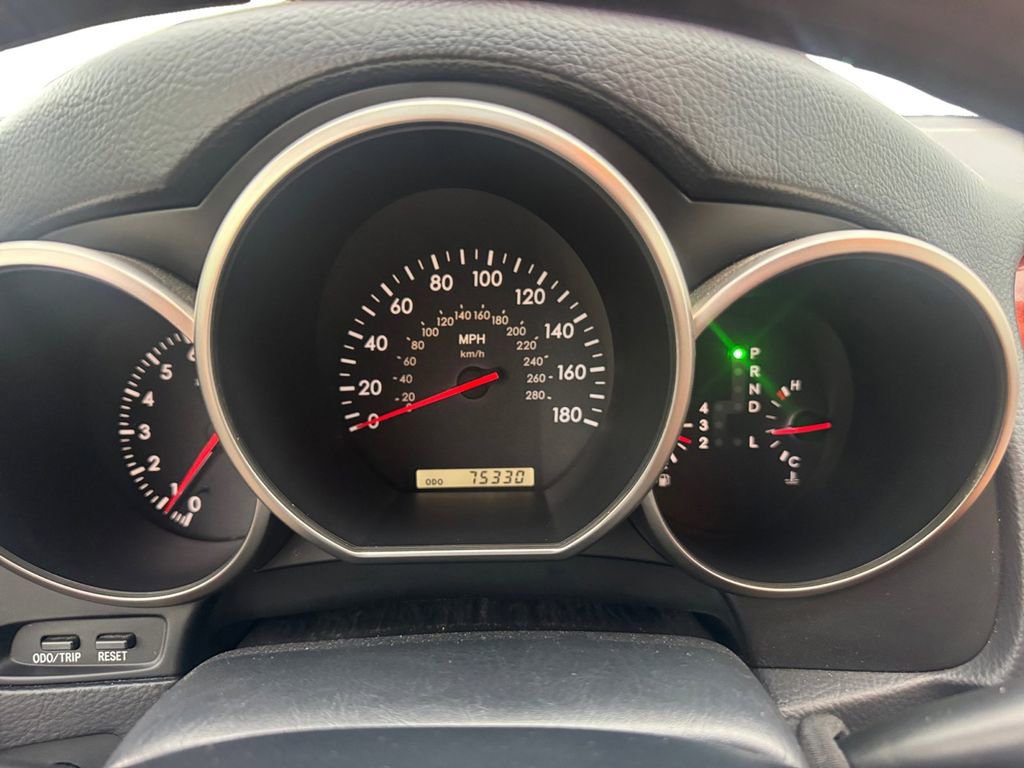 Used 2005 Lexus SC 430 Convertible RWD image 21