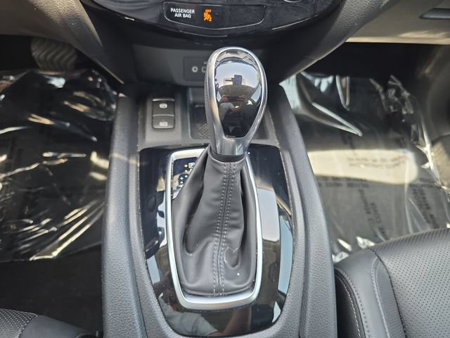 Used 2022 Nissan Rogue Sport SL w/ Premium Package AWD/4WD image 20