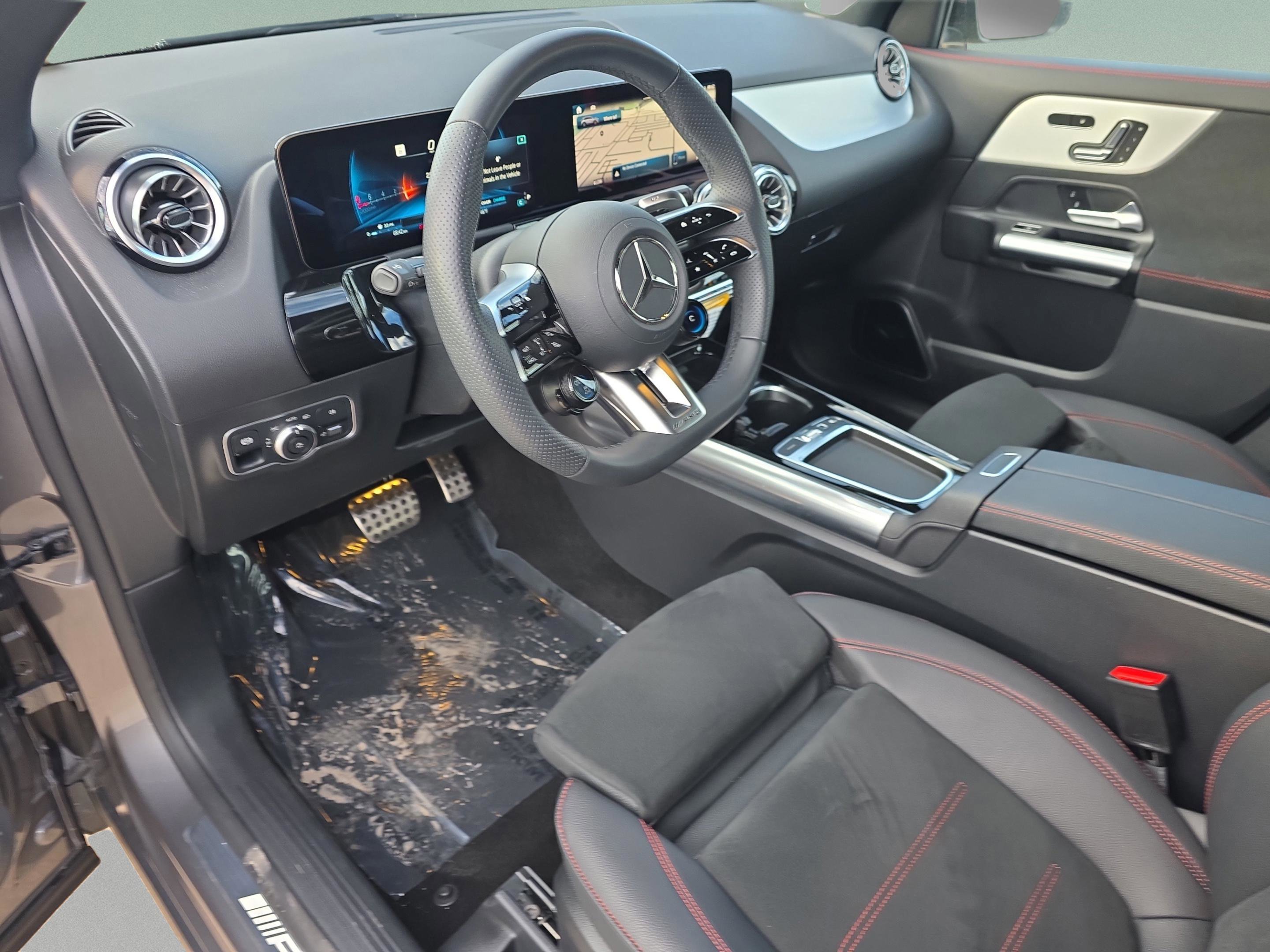 Used 2026 Mercedes-Benz GLA 35 AMG 4MATIC image 17