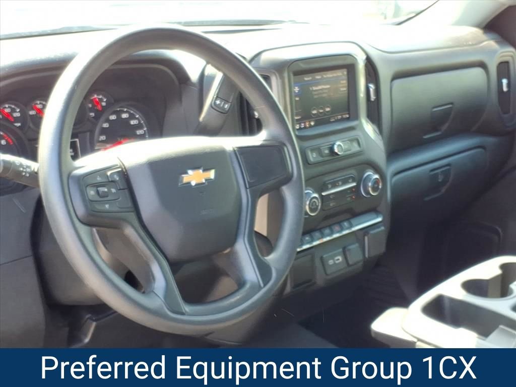 Certified 2025 Chevrolet Silverado 1500 Custom image 2