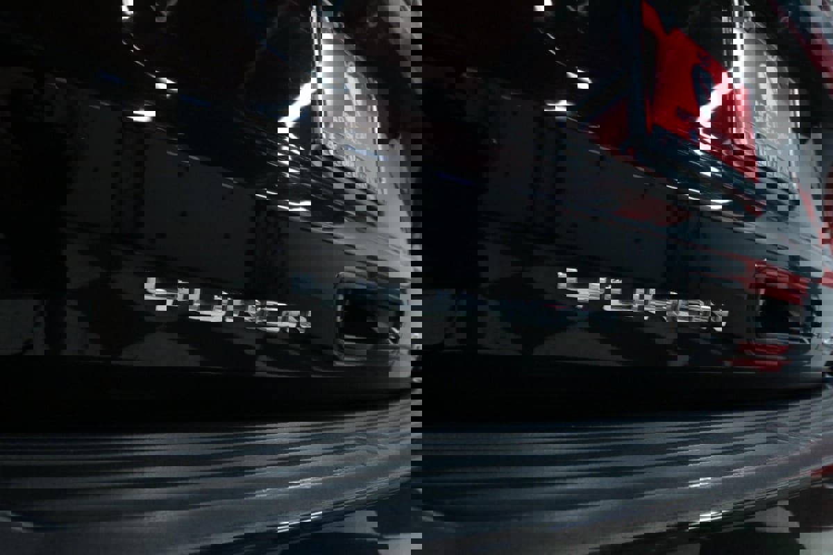 Used 2022 GMC Yukon AT4 image 30