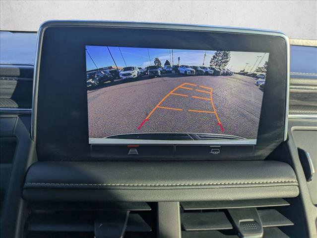 Used 2023 GMC Yukon XL SLT image 14