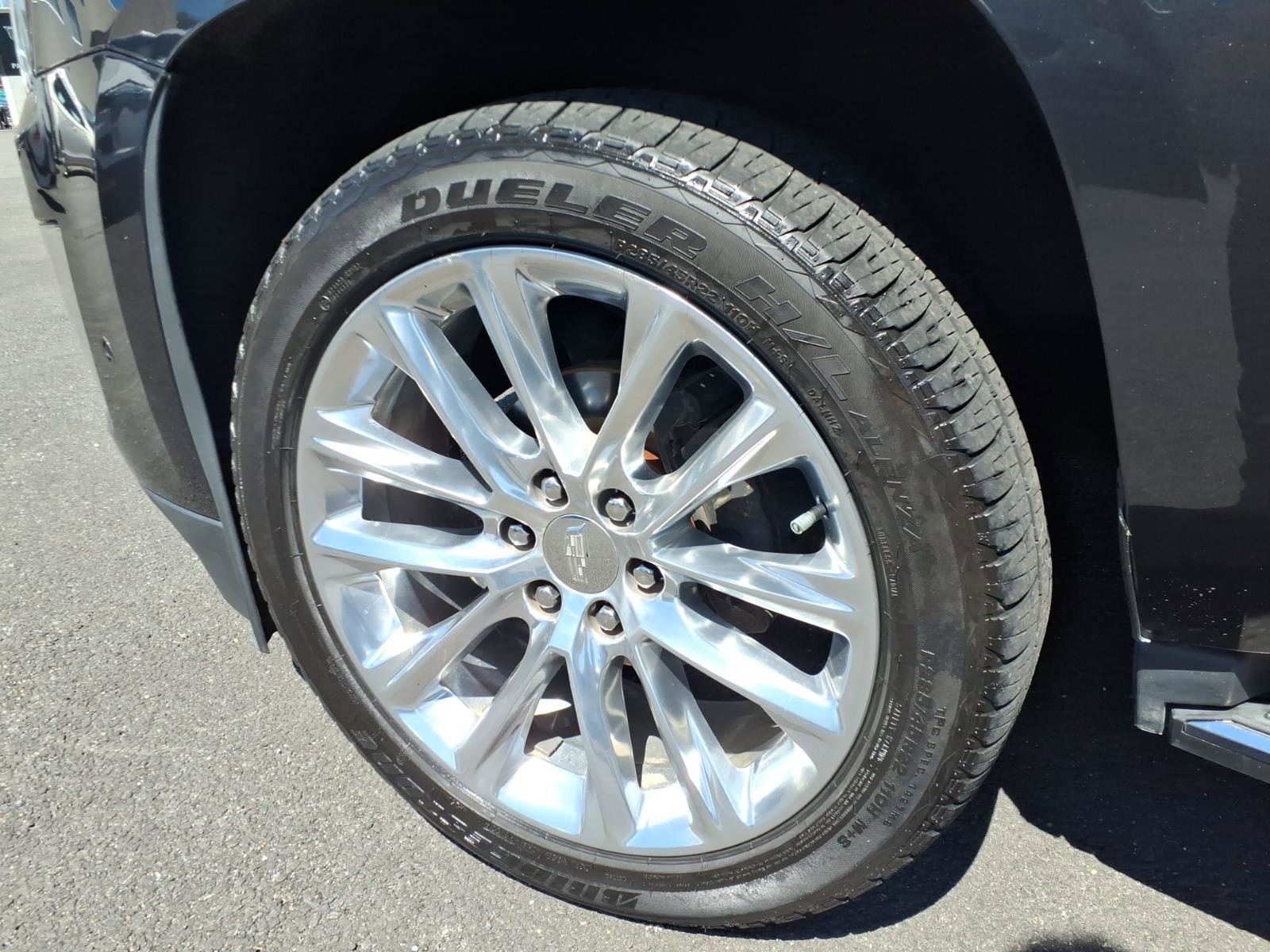 Used 2019 Cadillac Escalade Luxury AWD/4WD image 9