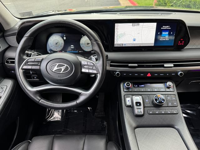 Used 2024 Hyundai Palisade Limited AWD/4WD image 12