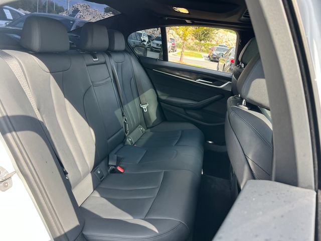 Used 2019 BMW 530e xDrive AWD/4WD image 27