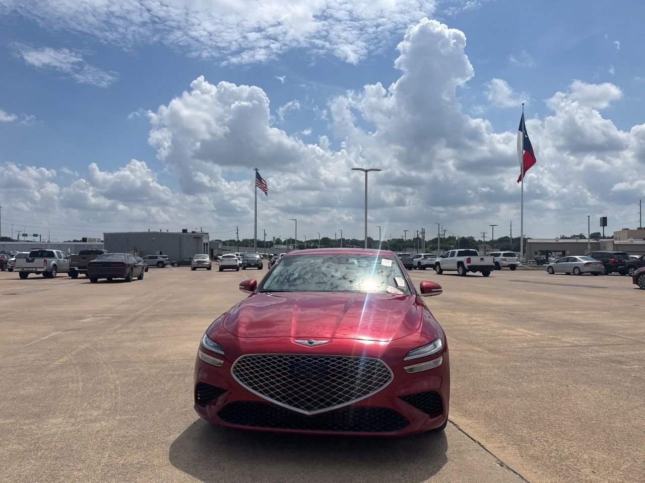 Used 2022 Genesis G70 2.0T RWD image 5
