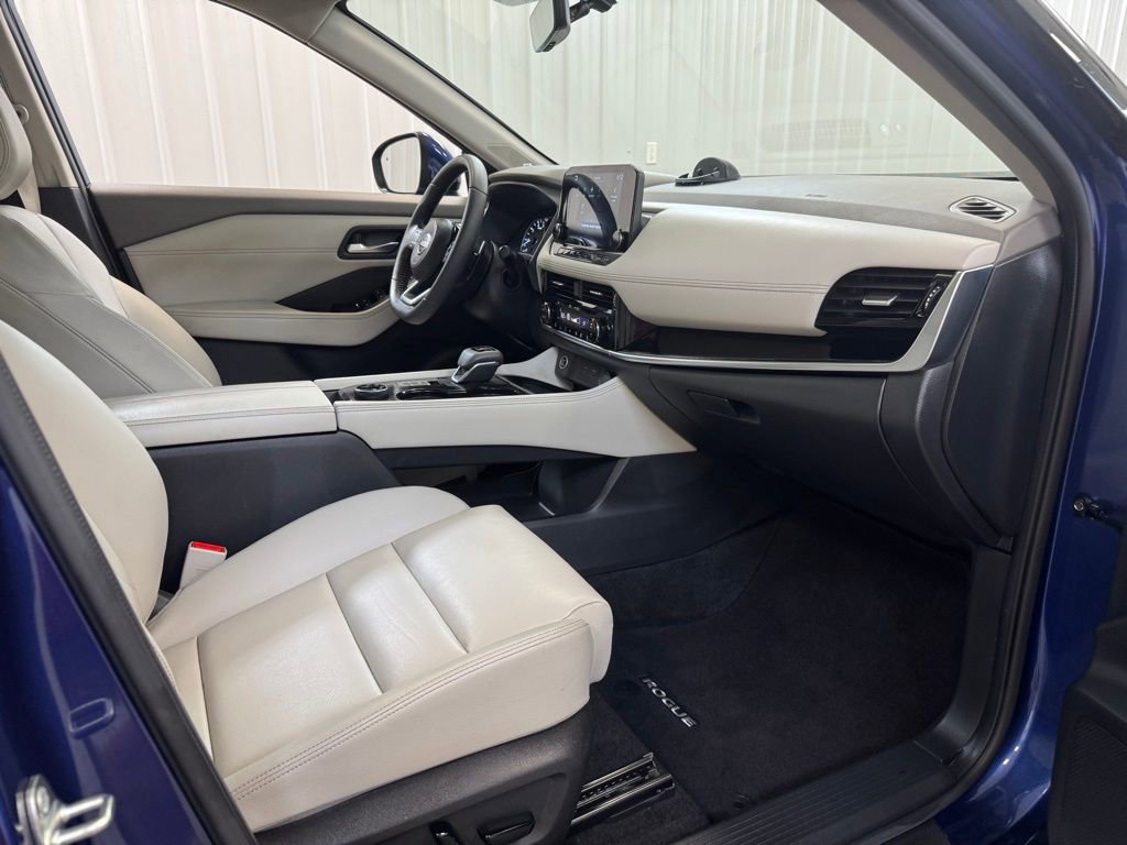 Used 2023 Nissan Rogue SL w/ SL Premium Package AWD/4WD image 29