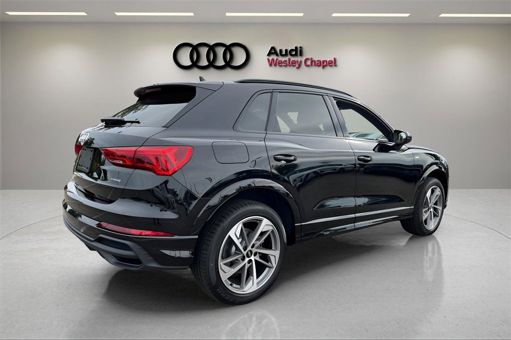 New 2025 Audi Q3 2.0T Premium image 5