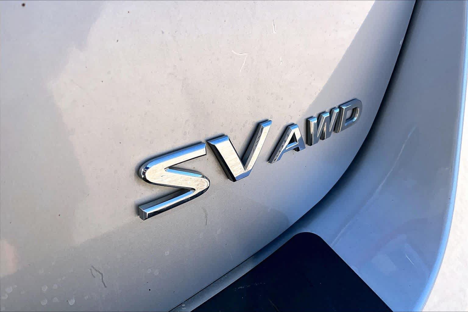 Used 2013 Nissan Rogue SV AWD/4WD image 10