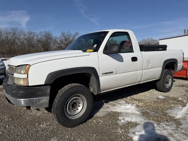 Used 2006 Chevrolet Silverado 2500 W/T image 2