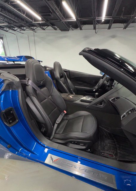 Used 2014 Chevrolet Corvette Stingray Convertible w/ 3LT Preferred Equipment Group RWD image 14