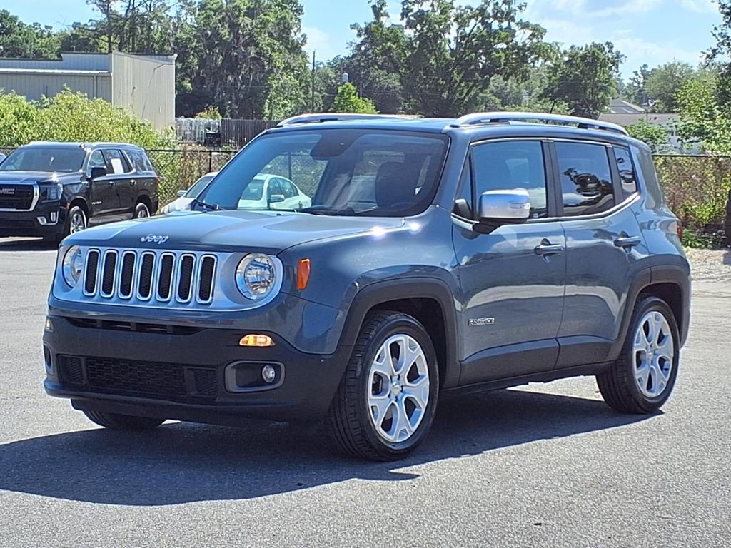 Used 2017 Jeep Renegade Limited FWD image 3