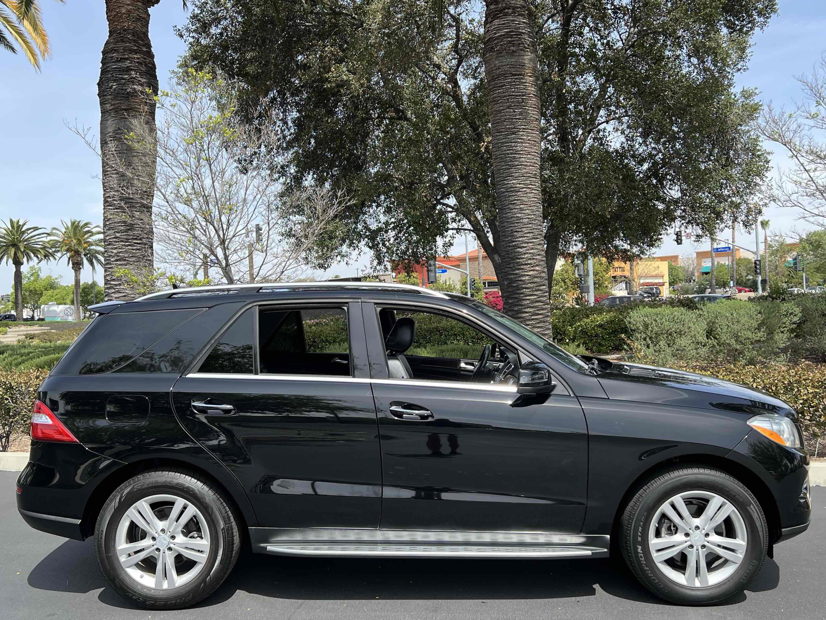 Used 2015 Mercedes-Benz ML 350 4MATIC w/ Premium 1 Package image 19