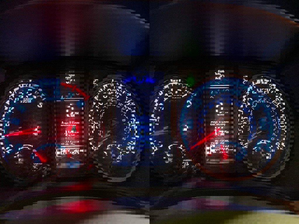 Certified 2022 Toyota Tacoma SR image 14