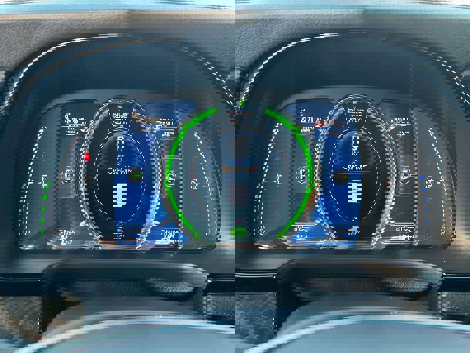 Used 2014 Cadillac ELR w/ Luxury Package image 23