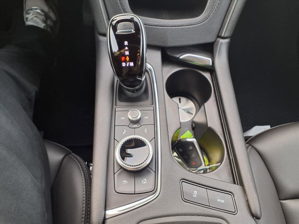 Used 2025 Cadillac XT5 Luxury image 20