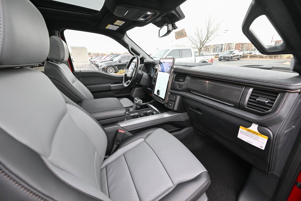 New 2025 Ford F150 Lightning Lariat image 20