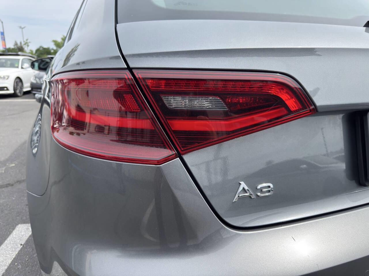 Used 2016 Audi A3 e-tron Premium w/ Audi MMI Navigation Plus image 24