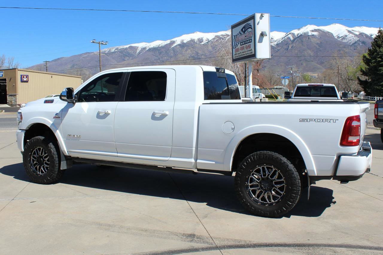 Used 2022 RAM 3500 Laramie image 96