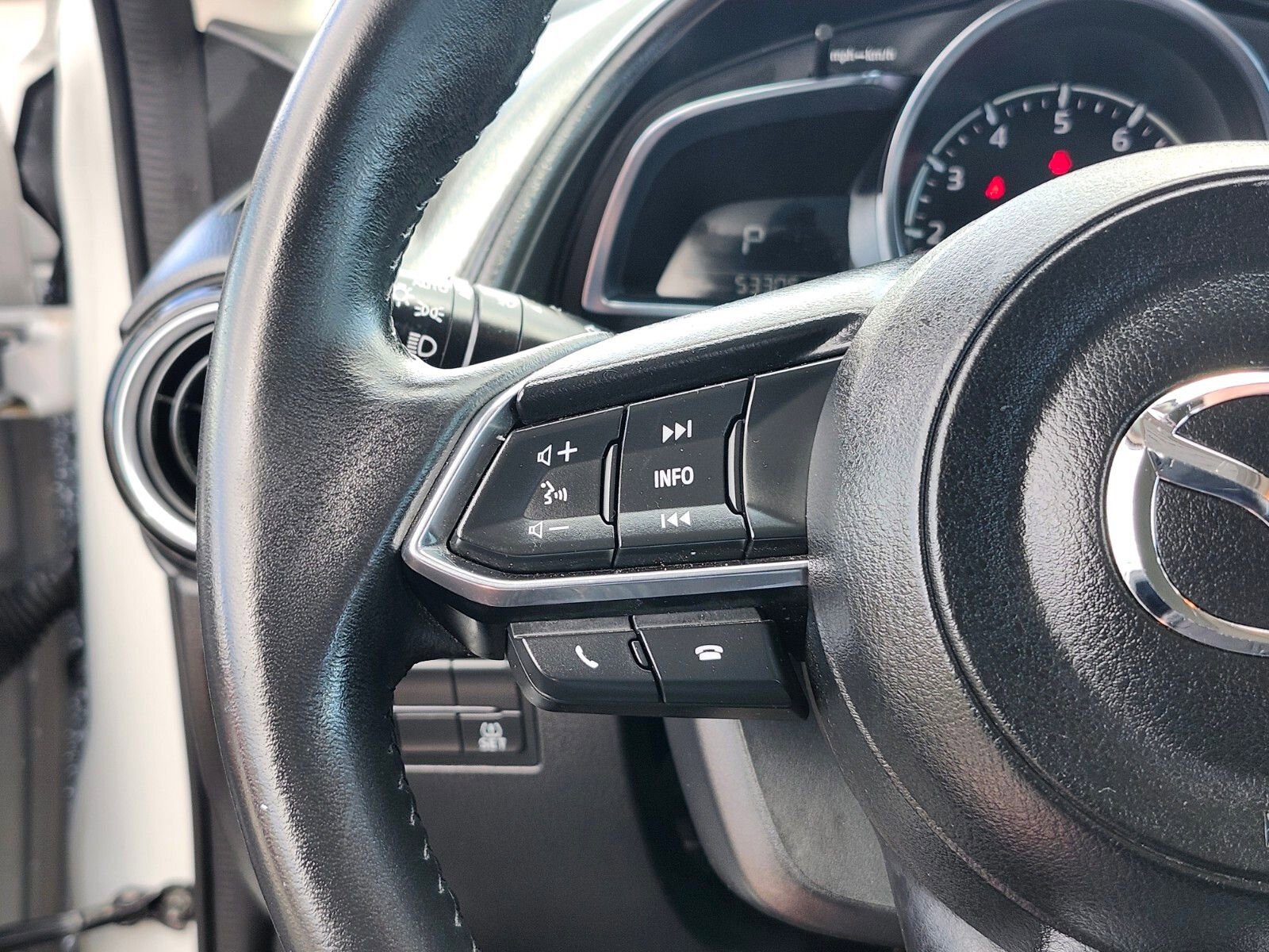 Used 2018 MAZDA CX-3 Grand Touring image 29