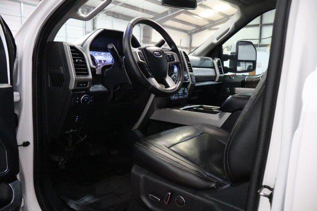 Used 2019 Ford F250 Lariat w/ Lariat Value Package AWD/4WD image 29