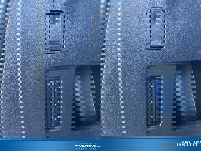 Used 2024 Ford Expedition XLT image 13