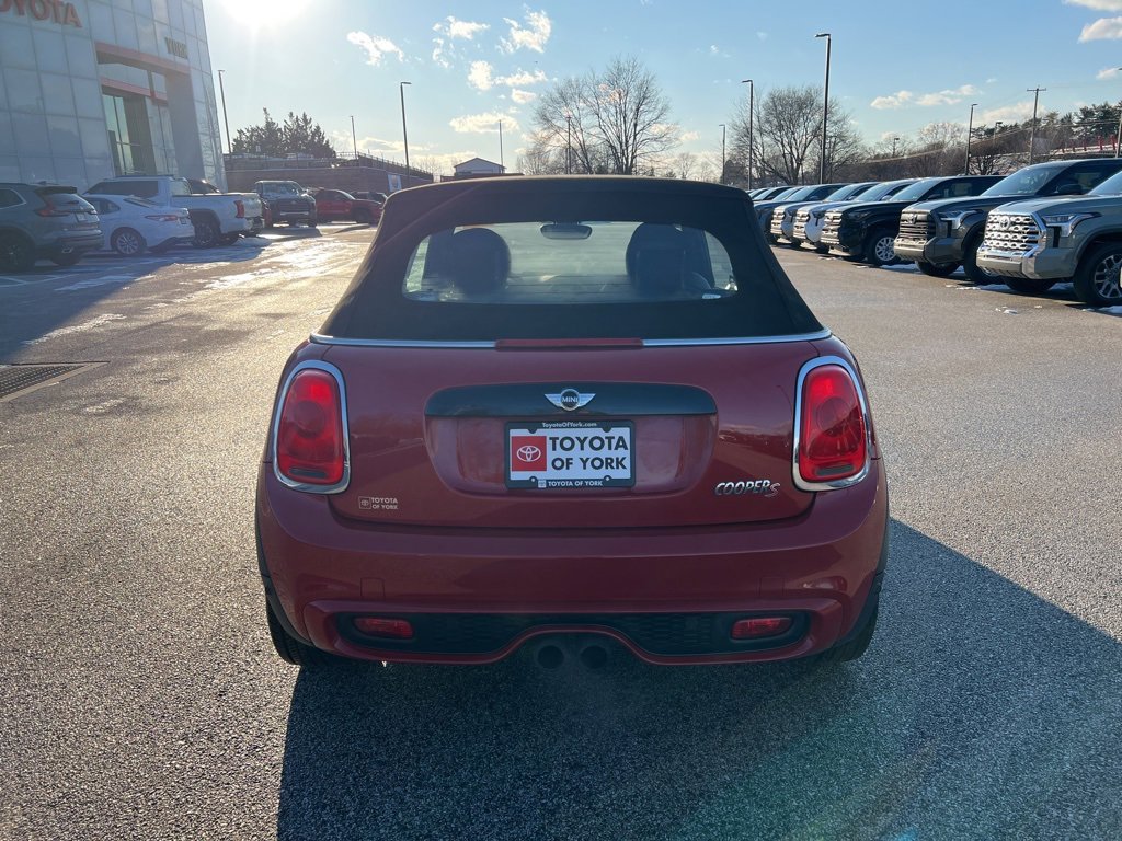 Used 2016 MINI Cooper S image 4