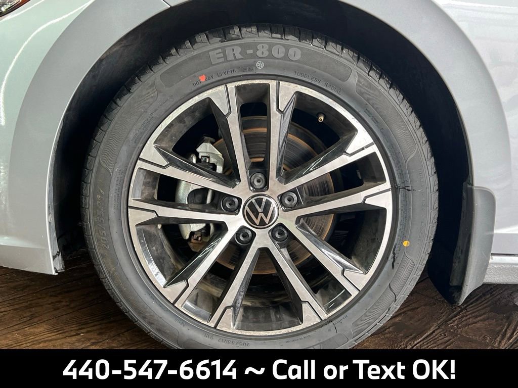 Used 2023 Volkswagen Jetta Sport image 34