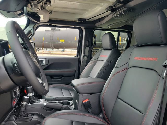 New 2026 Jeep Wrangler Unlimited Rubicon w/ Xtreme 35 Tire Package image 15