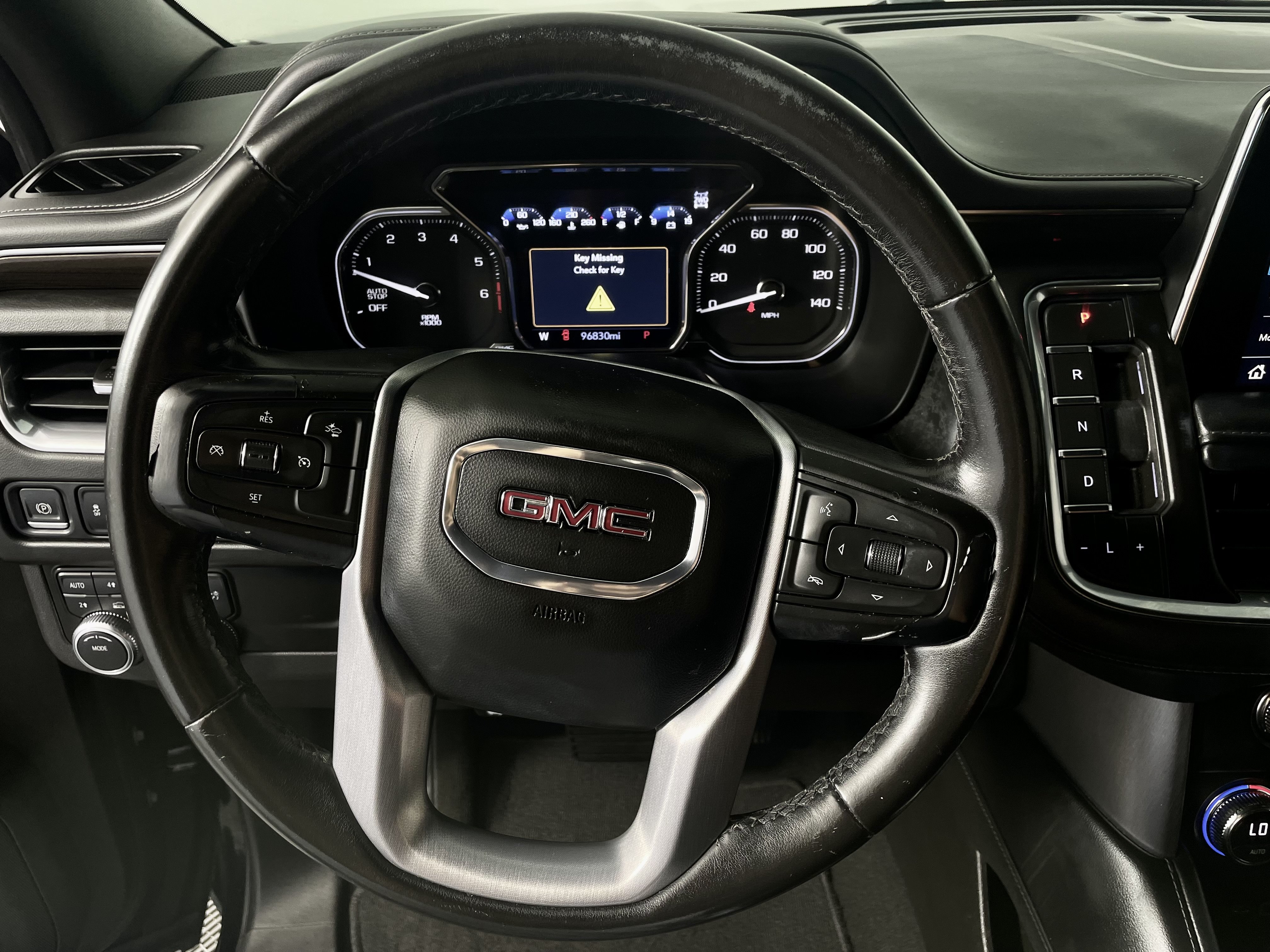 Used 2021 GMC Yukon SLE AWD/4WD image 15