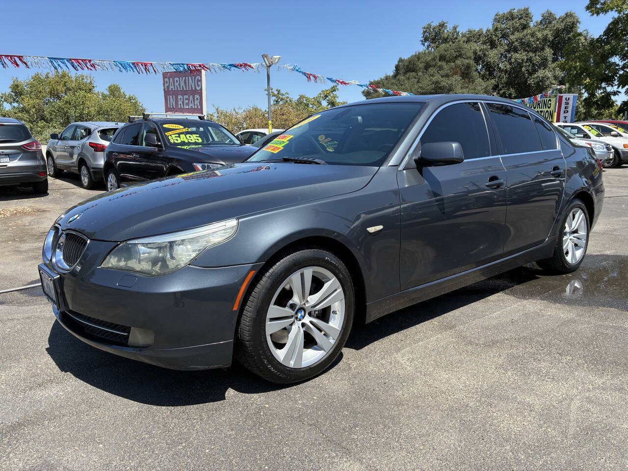 Used 2010 BMW 528i Sedan RWD image 1