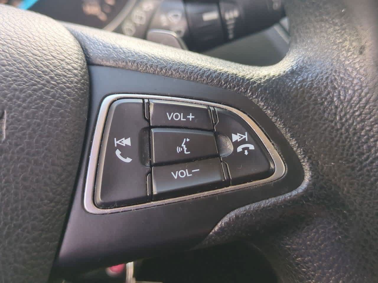 Used 2017 Ford Escape SE AWD/4WD image 23