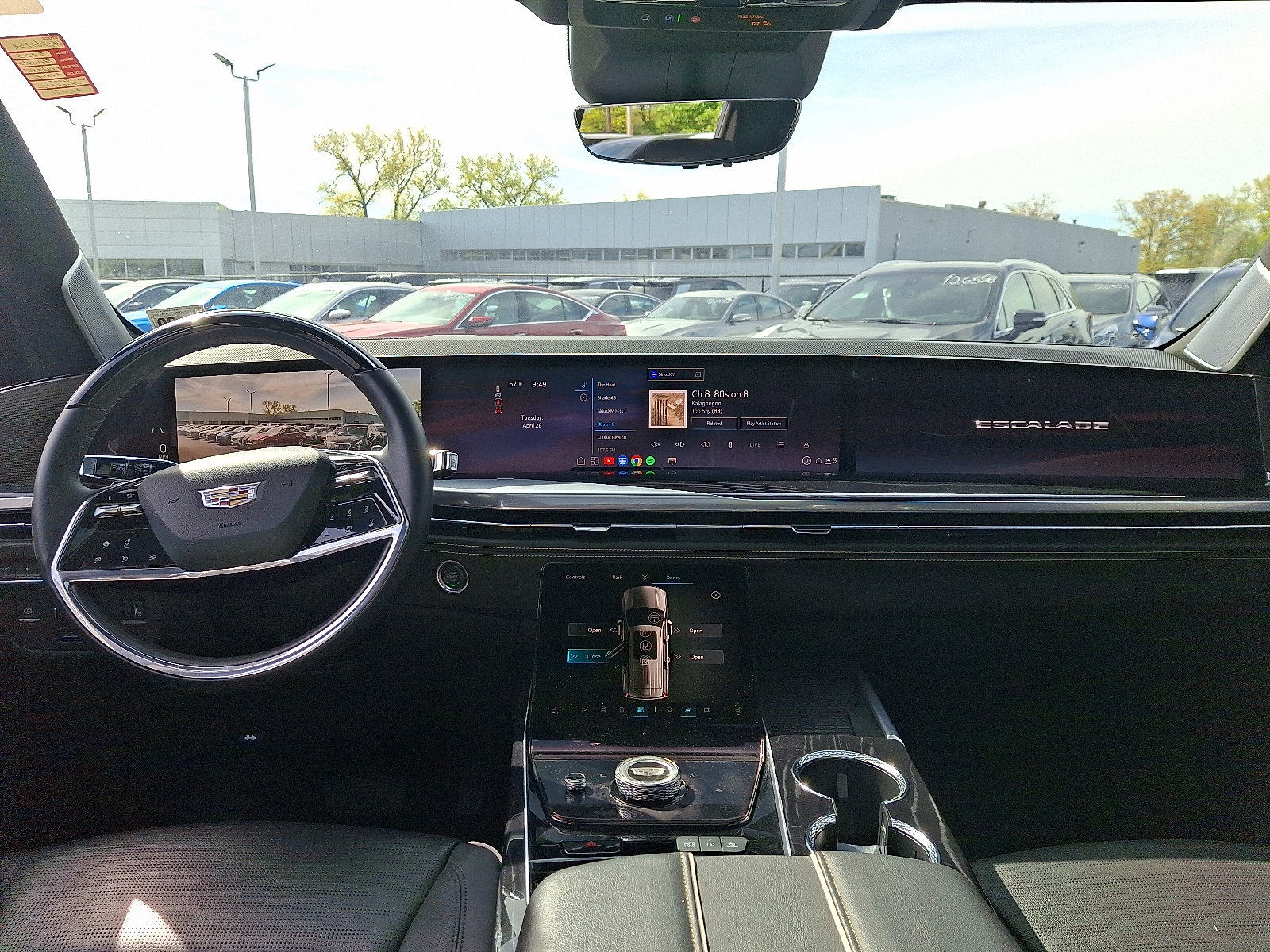 Used 2025 Cadillac Escalade ESV Sport w/ Touring Package AWD/4WD image 19