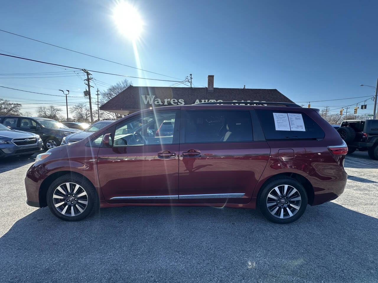 Used 2020 Toyota Sienna LE AWD/4WD image 4