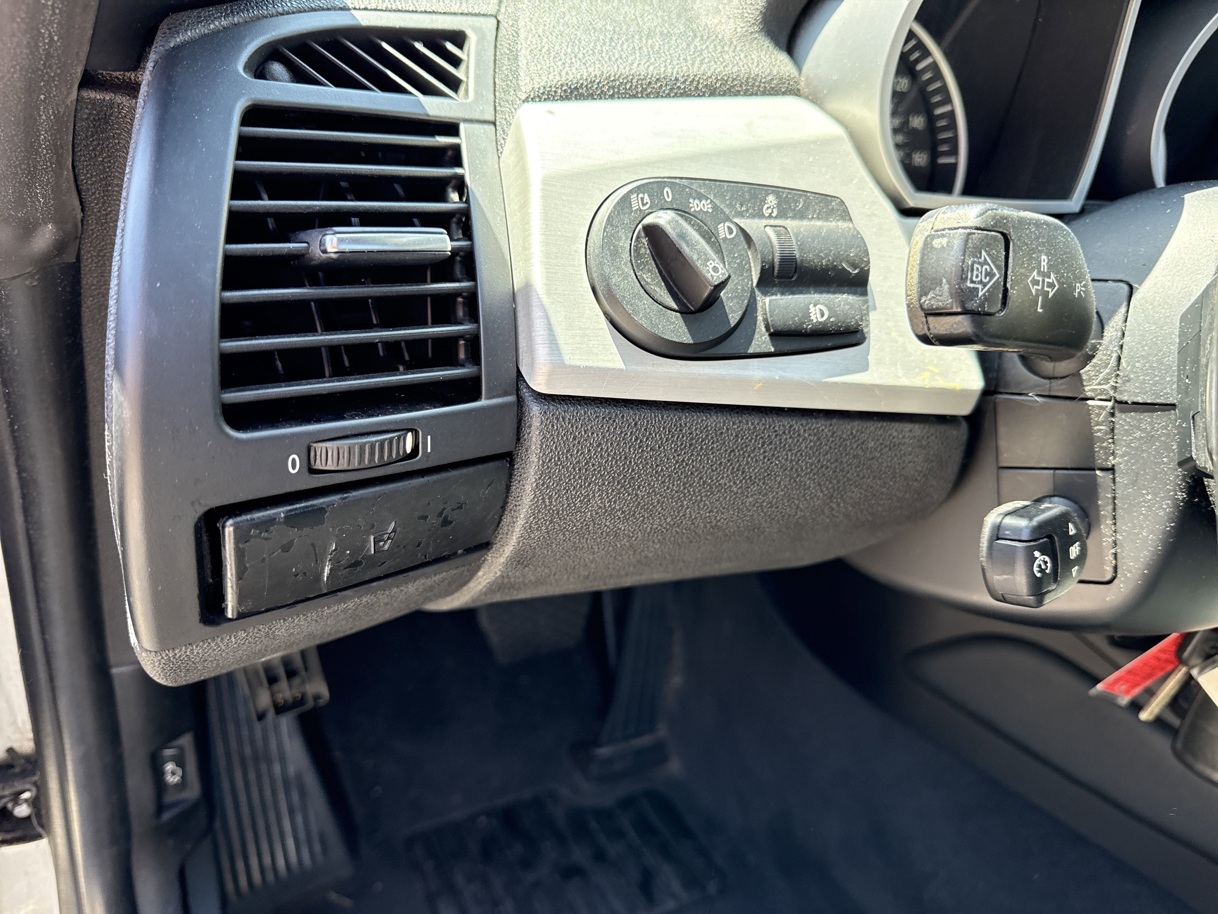 Used 2008 BMW Z4 3.0i w/ Premium Pkg image 24