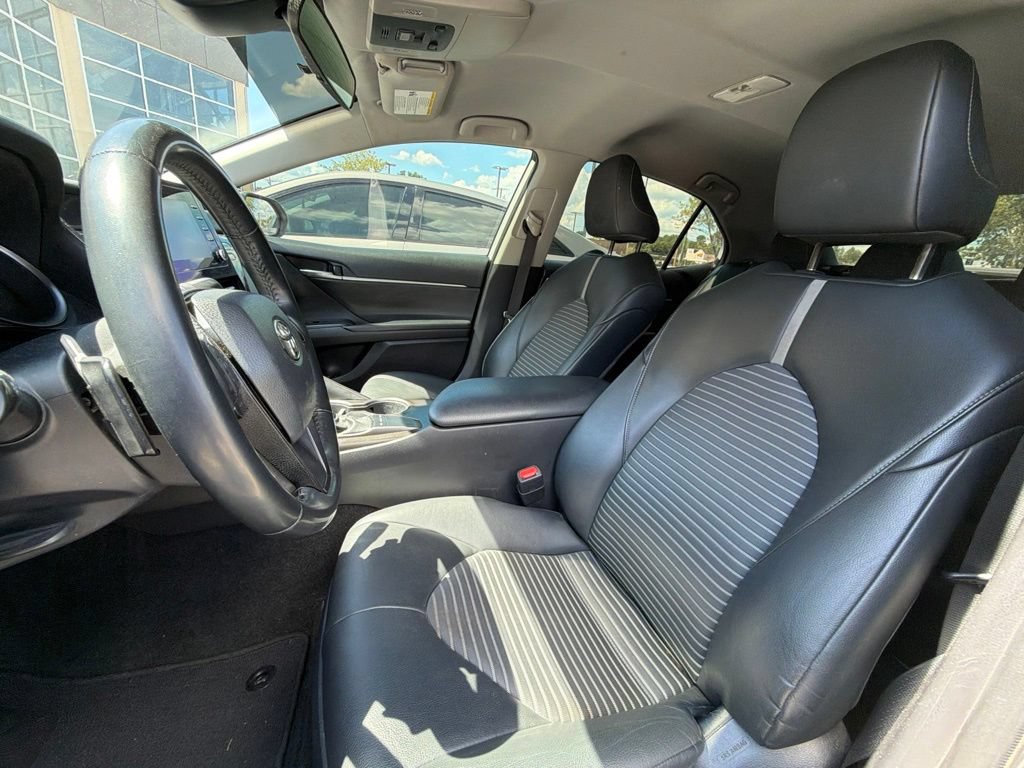 Used 2023 Toyota Camry SE FWD image 21