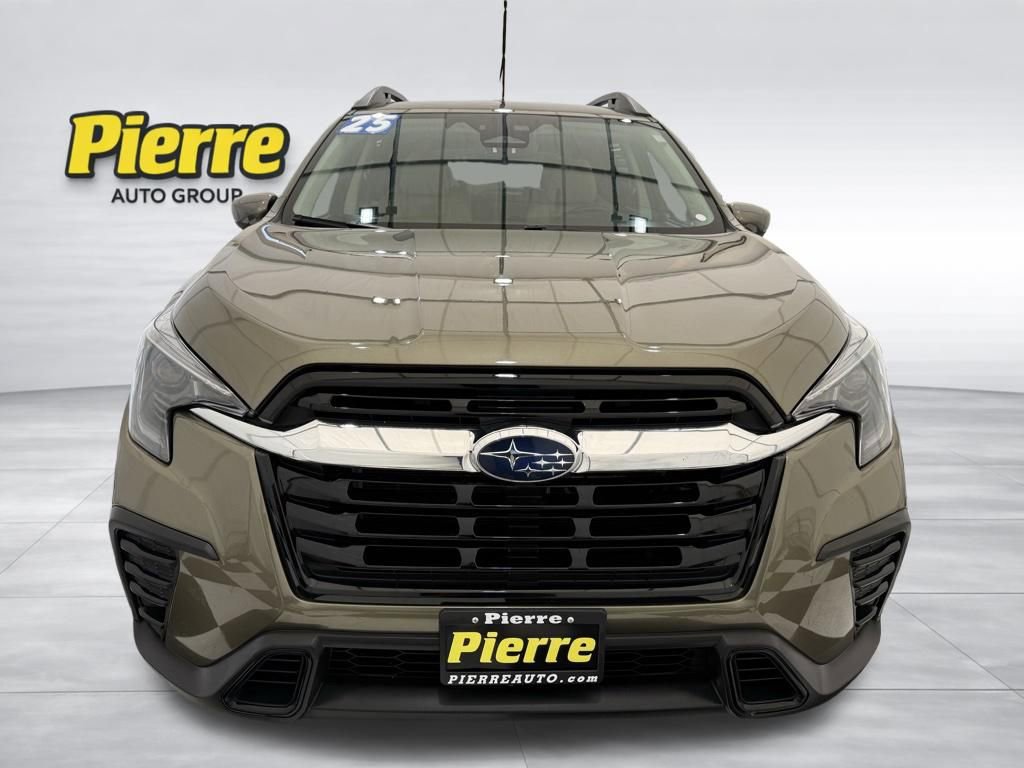 Used 2025 Subaru Ascent Premium AWD/4WD image 9