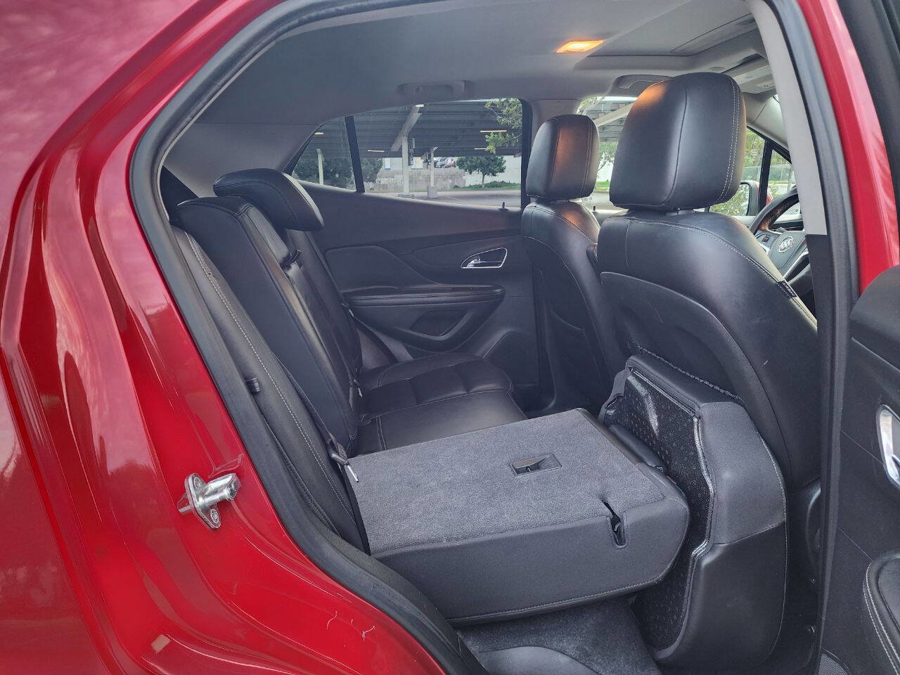 Used 2013 Buick Encore Premium FWD image 28