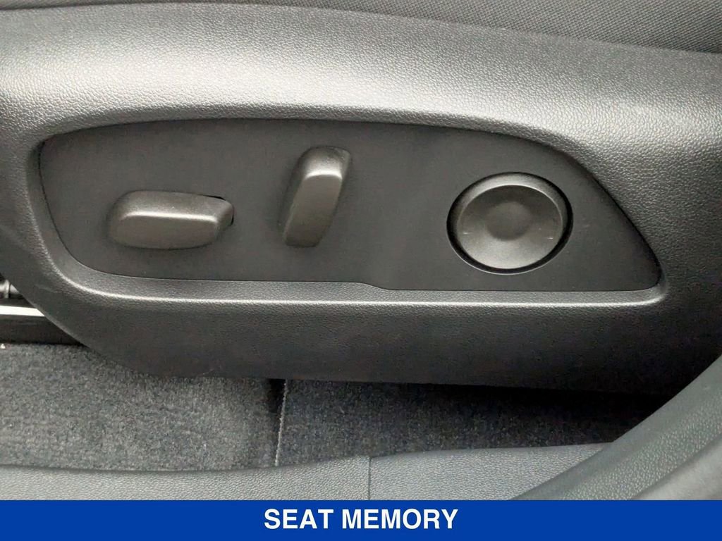 New 2026 Chevrolet Equinox RS w/ Convenience Package III image 14